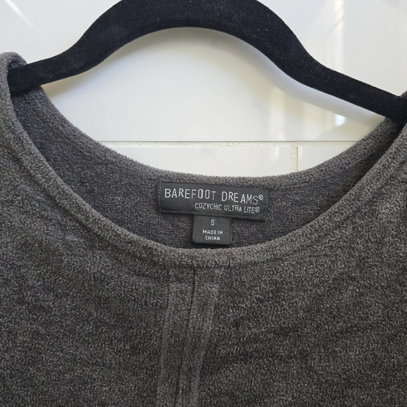 Barefoot Dreams Charcoal Tie-Front Long Sleeve Top - Picture 2 of 3